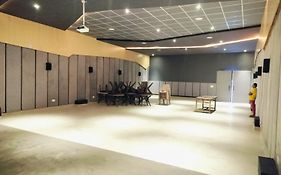 Hoa Resorts - Mountain View With Infinity Pool